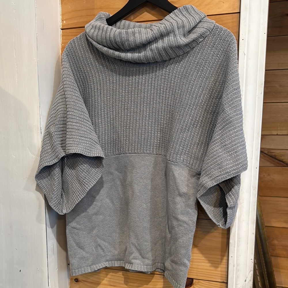BCBG Paris Grey Knit Turtleneck Flowy Sweater